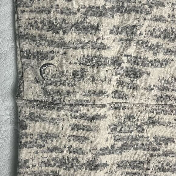 ZYIA Active Women's Cream and Gray Athletic Full Zip Sweater Size Small - Picture 4 of 8